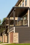 Luxury Ski Home | Sauna | Views | Dogs | Trail Access - บังกะโล