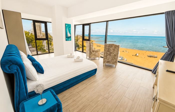 Maritimo Luxury ApartHotel