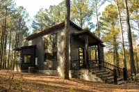 Somewhere With You -Features a hot tub & fire pit; accommodates 2 to 4 guests. - Chalets