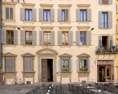 B&B Soggiorno Battistero Hôtels à proximité de : La maison de Dante