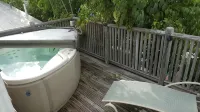 Wicker Guesthouse - Hot Tub