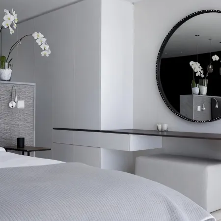 CB-One Luxury Stay