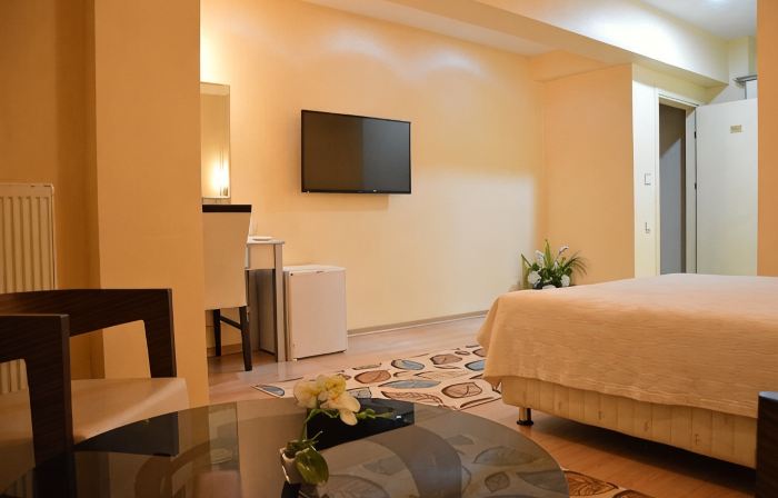 Remay Hotel