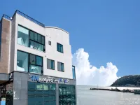 Geoje Marepos Pension - spa
