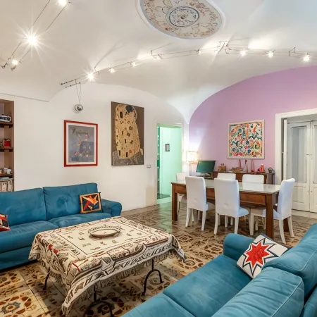 La Casa di Ambra - Sicily -Catania CIN:IT087015C25MOLQSR8 CIR: 19087015C207987