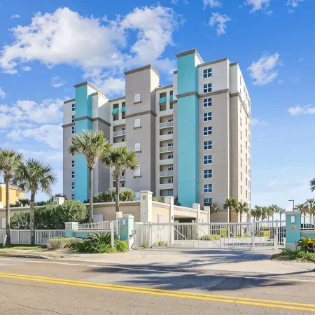 Oceanfront Condo with Pool,Sauna,Gym in Jacksonville Beach