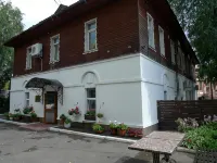 Vintazh Hotel - parking