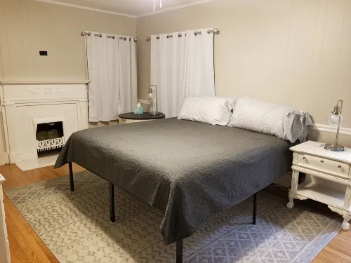 Clean and spacious house in downtown Fayetteville