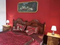 Quiet vacation apartment in a manor house, 5 minutes from the park Hotels in Eichsfeld
