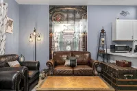 Steampunk Haven in the Heart of Tacoma! - 4-Star