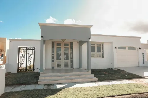 Casa Tres Luna- Pool House Ceiba PR - Near Ferry to Vieques & Culebra - 民宿