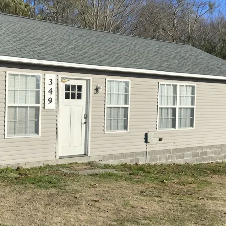 Cozy Cottage, Quiet and Peaceful, Minutes from Lake Guntersville