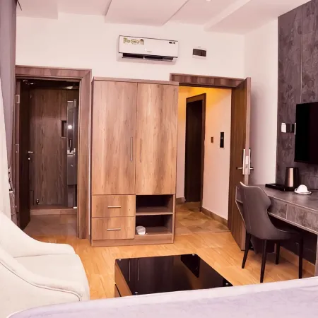 Jukky Hotel