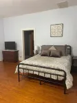 Historic 1-bedroom house with WiFi, washer and dryer.  Short walk to town. - 3-Star