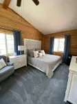 Luxury Cabin at Mirror Lake Retreat - بيت ضيافة