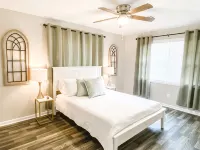 Coosa Vista, a charming southern home. - Wi-Fi