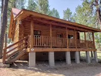 Circle Pine Ranch-"The Real Log Cabin Experience" - Alphydda
