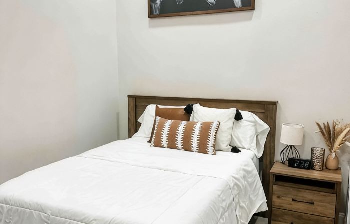 Peaceful Alva Apartment in an Equestrian Barn on 5 acres