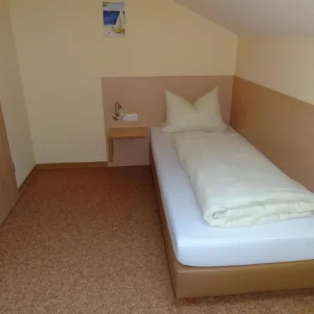 Pension Alram Hof