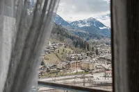 Hotel Vier Jahreszeiten - Mountain view