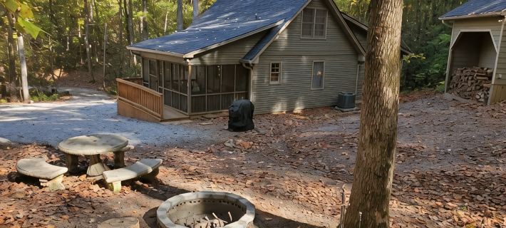 North Georgia Mountains, Dahlonega, Cabin, Wineries, Hunt, Hike, National Forest Hotels in Lumpkin County