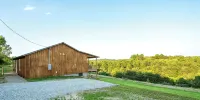 5 Mi to Old Man’s Cave / Hot Tub + Views - Chalets