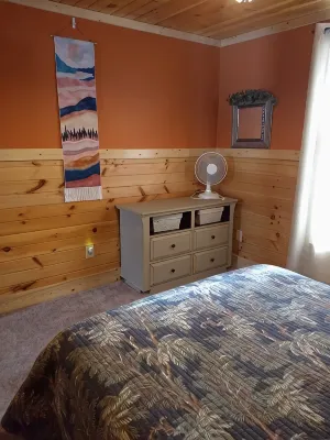 Dunns Eddy Riverfront - 2-Star