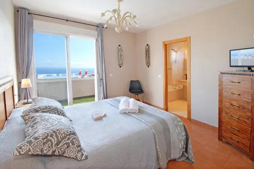 Sea View Penthouse with Private Jacuzzi & Huge Terrace – Cala 4 - Havudsigt