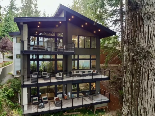 Brand new! Modern Lake Whatcom View home - Wifi