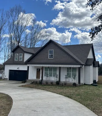 Modern Family-Sized Country Gem Near Chattanooga with Relaxing Balcony & Deck! - 3-Star