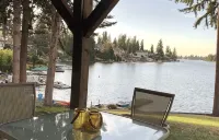 Lakefront Apartment on Beautiful Lake Tapps, Spectacular Views - 4-Star