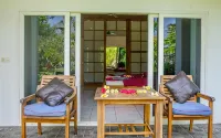 Senggigi Homes & Apartments - balcony