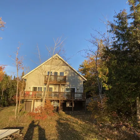 Lake Medora Loft House Near Copper Harbor and Mount Bohemia.