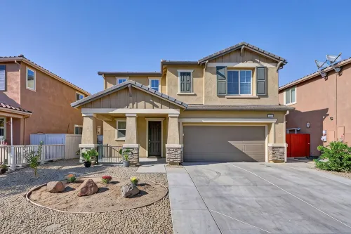 Spacious modern family home - Self check-in - واي فاي