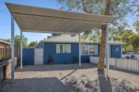 Biltmore Bungalows Triplex 6Br/6BA w/Heated Pool, Carports, 9 Smart TVs, 3 W/Ds - مسبح خاص