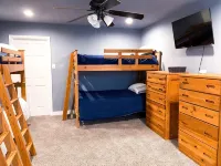 Luxury-Sleeps16-Spa-GameRoom-FirePit-Casino-EV-Pet - 4-Star