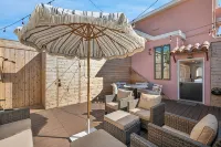 Luxury 3 bed 3 bath with Ocean Views+ Steps to the Beach - 4-Sterne