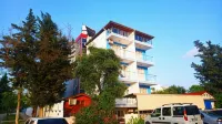 Vesta Hotel - Flughafentransfer