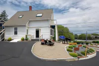 Cape Cod Harbor House Inn - 2-Star