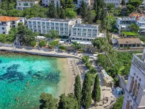 Beach Bay Hvar Hotel