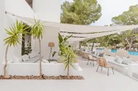 Apartamentos Es Pujols - Emar Hotels - Wifi