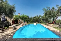 Villa Aloni - Biệt thự