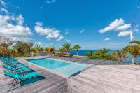 Waterfront 4-Bedroom Home on Private Peninsula w/ Private Dock! - Pools