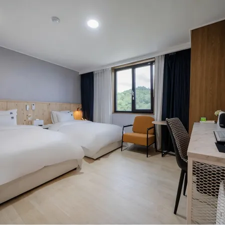 Hotel Lian Sacheon