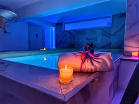 Mya Luxury Rooms and Wellness - parking