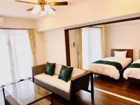 Hotel Y'Rise to Urasoe - Parkering