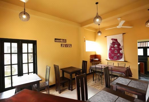 에드윈의 에어포트 가든.