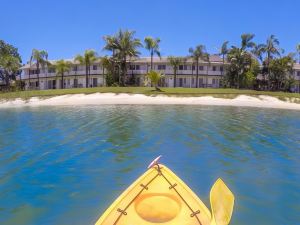 Bay of Palms