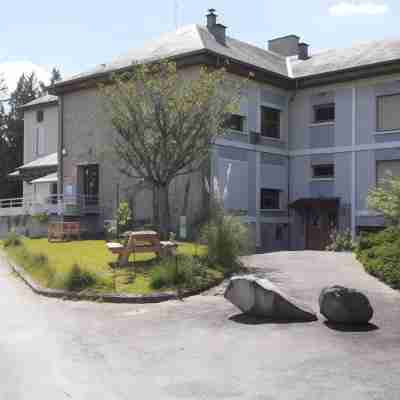 Les Remparts Hotel Exterior