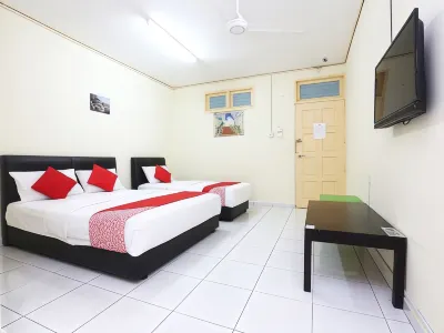 Super OYO 89640 Hotel Pelangi Marang